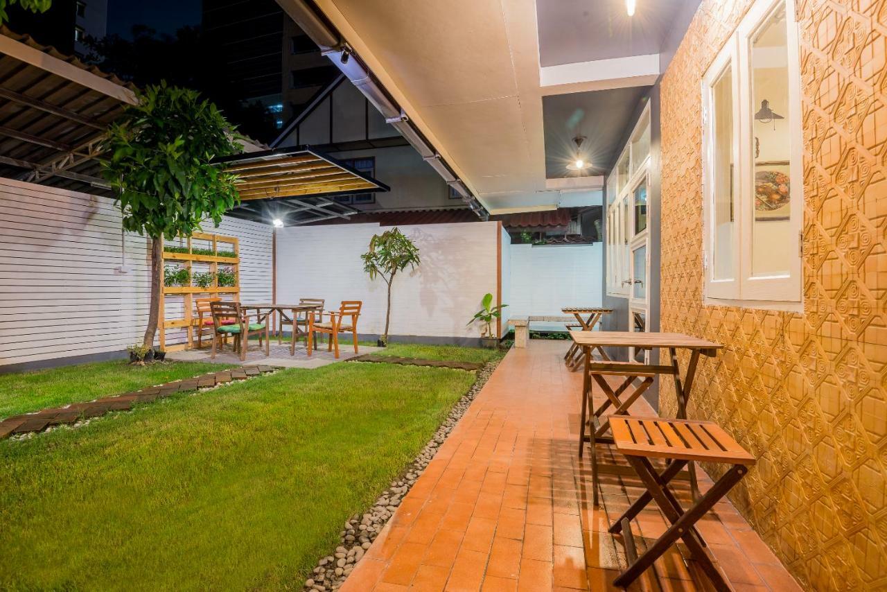 T Smy House Hostel Μπανγκόκ Εξωτερικό φωτογραφία
